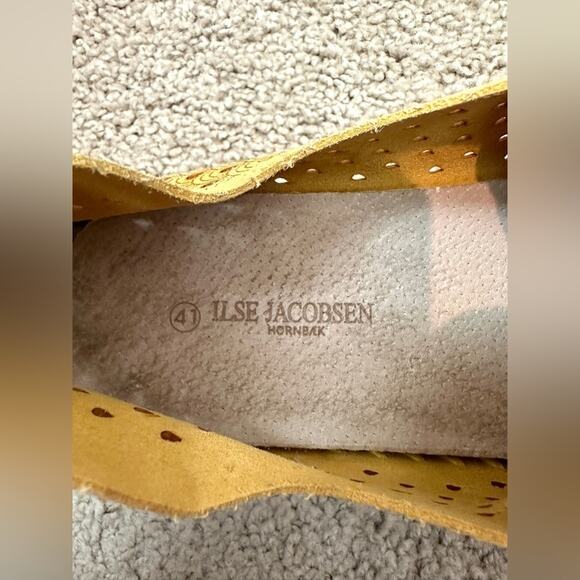 ILSE JACOBSEN | Yellow Perforated Leather Flats Shoes | Size 41 (US 10–10.5) - Picture 8 of 9